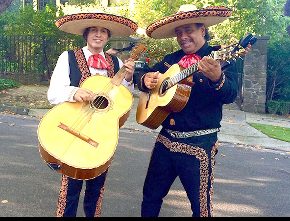 Mariachi Band Melbourne - Roving Mariachi Singers - Mexican Entertainers